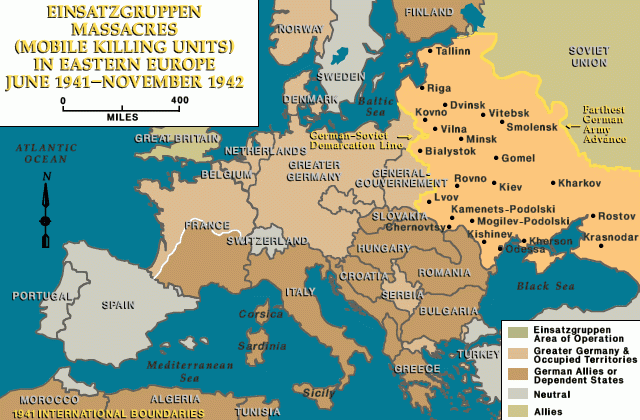 A United States Holocaust Memorial Museum map of Europe with the occupied Soviet territory shaded yellow as the Einsatzgruppen area of operation, June 1941 to November 1942, and massacre sites marked from Tallinn to Krasnodar.